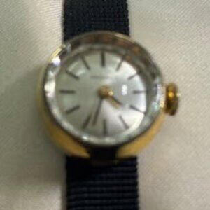 Vintage Caravelle Ladies Watch – Gold Tone Case – Manual Wind – Running
